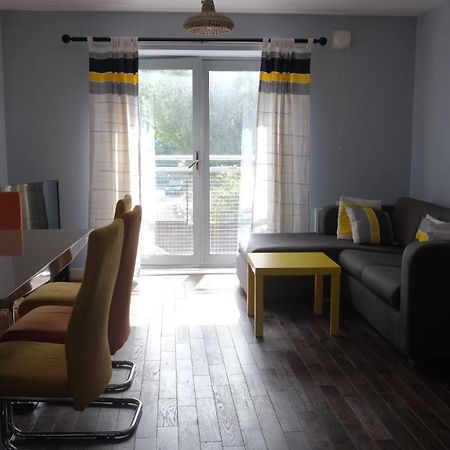 Spacious 1-Bed Flat In North Kensington London Exterior foto